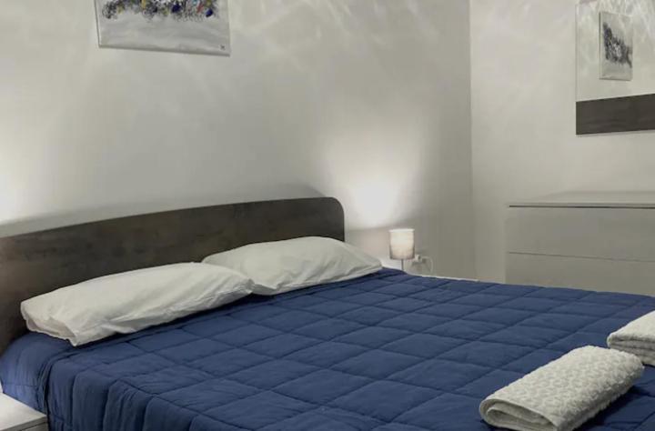 F1 2 St Julians, Private Room, Bathroom & Living Shared San Ġiljan Exterior foto